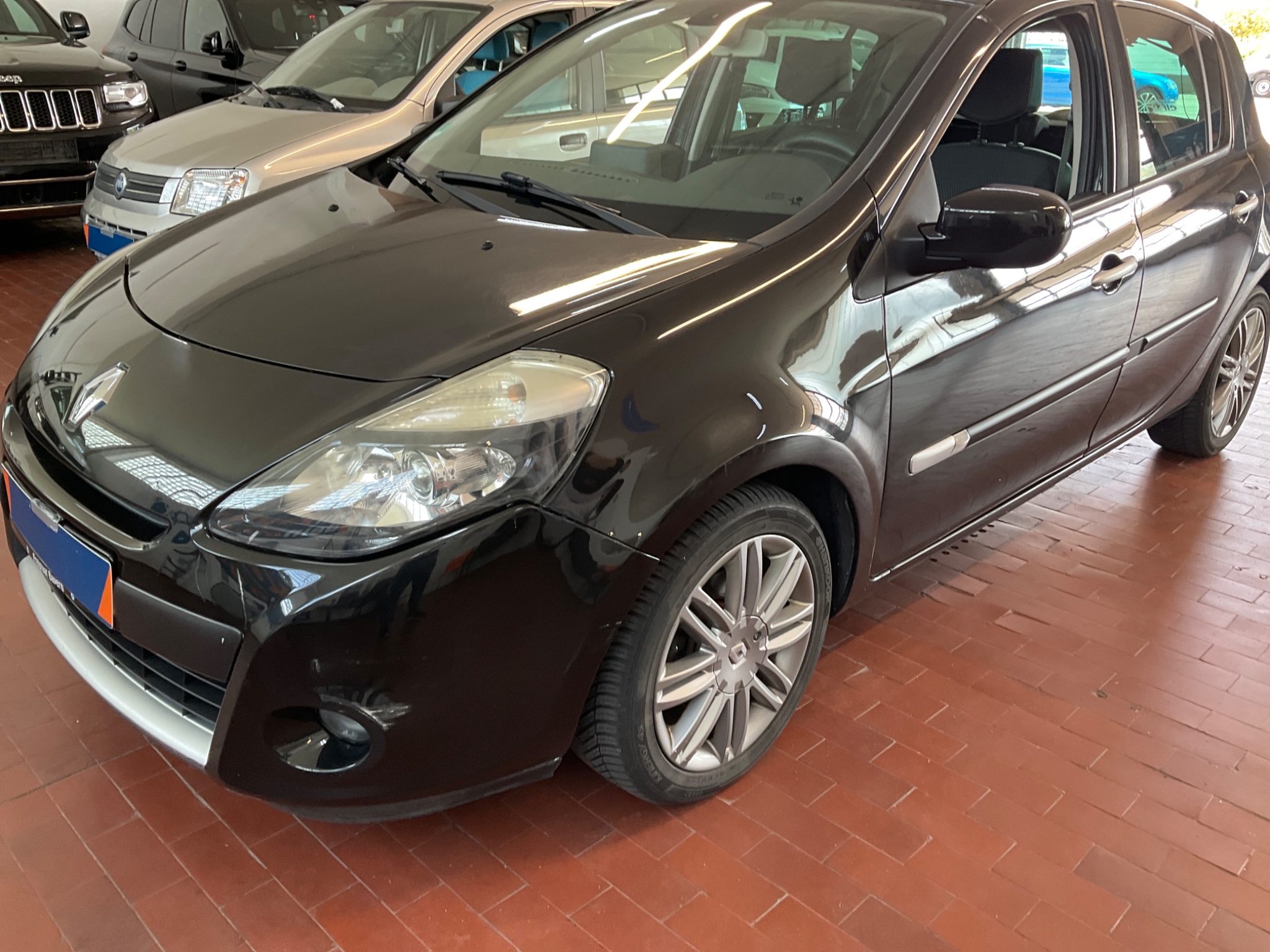 Renault Clio 1.6 Luxe Boite Automatique-image